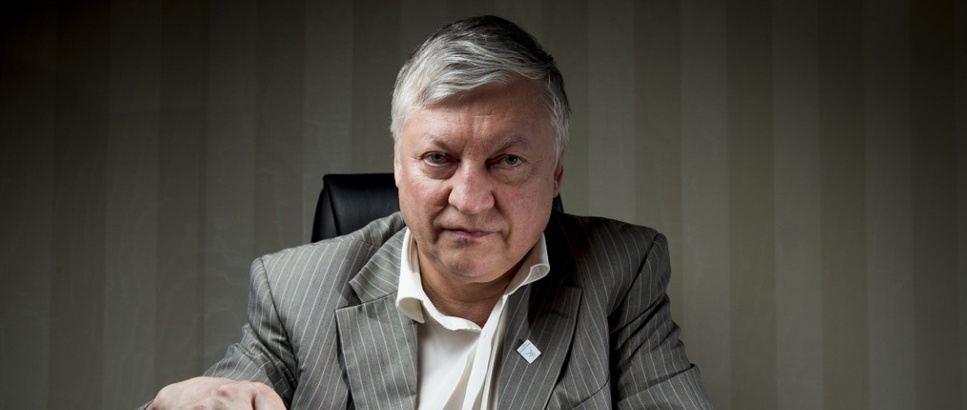 Biographie du joueur d'échecs Anatoly Karpov